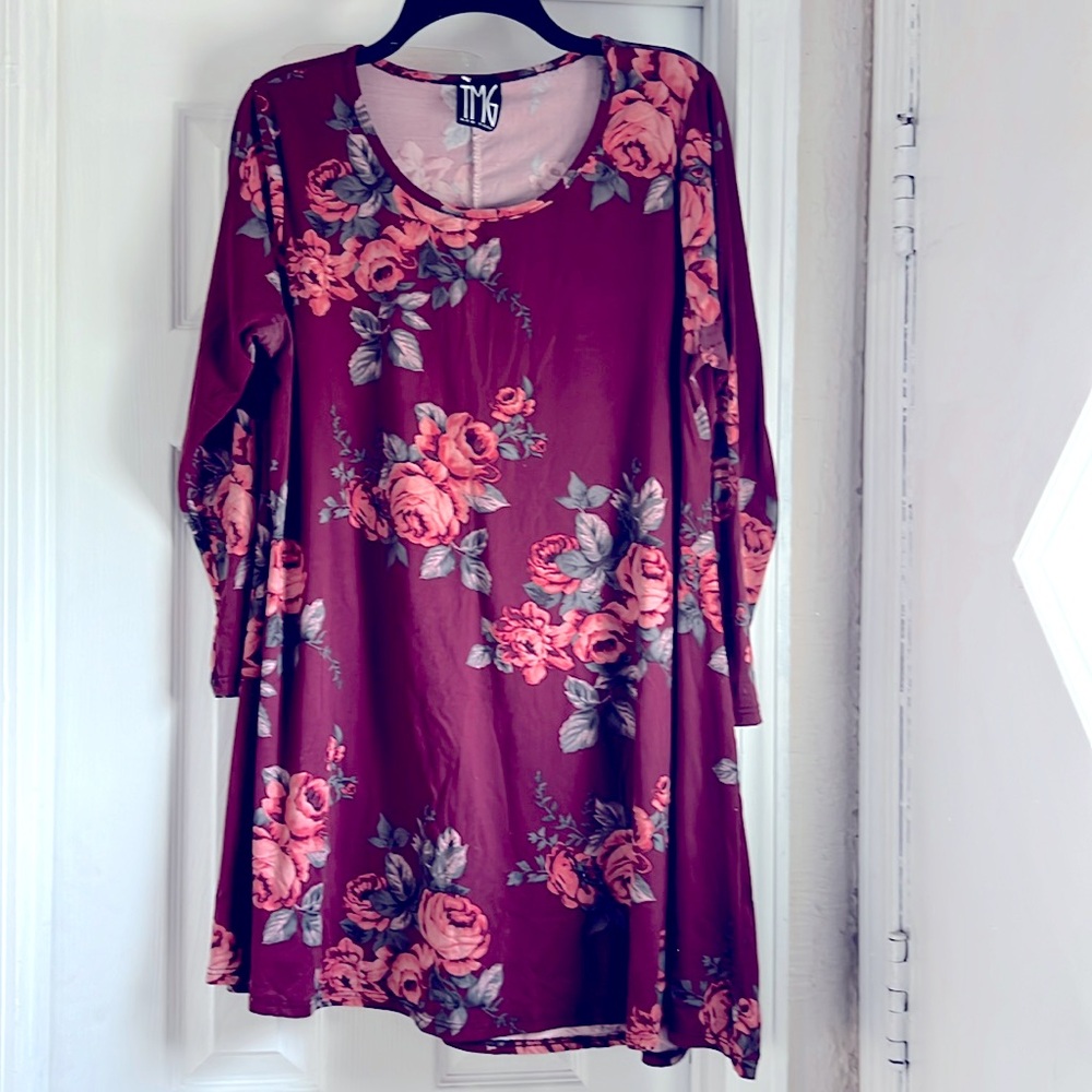 TMG of New York Woman’s dress/